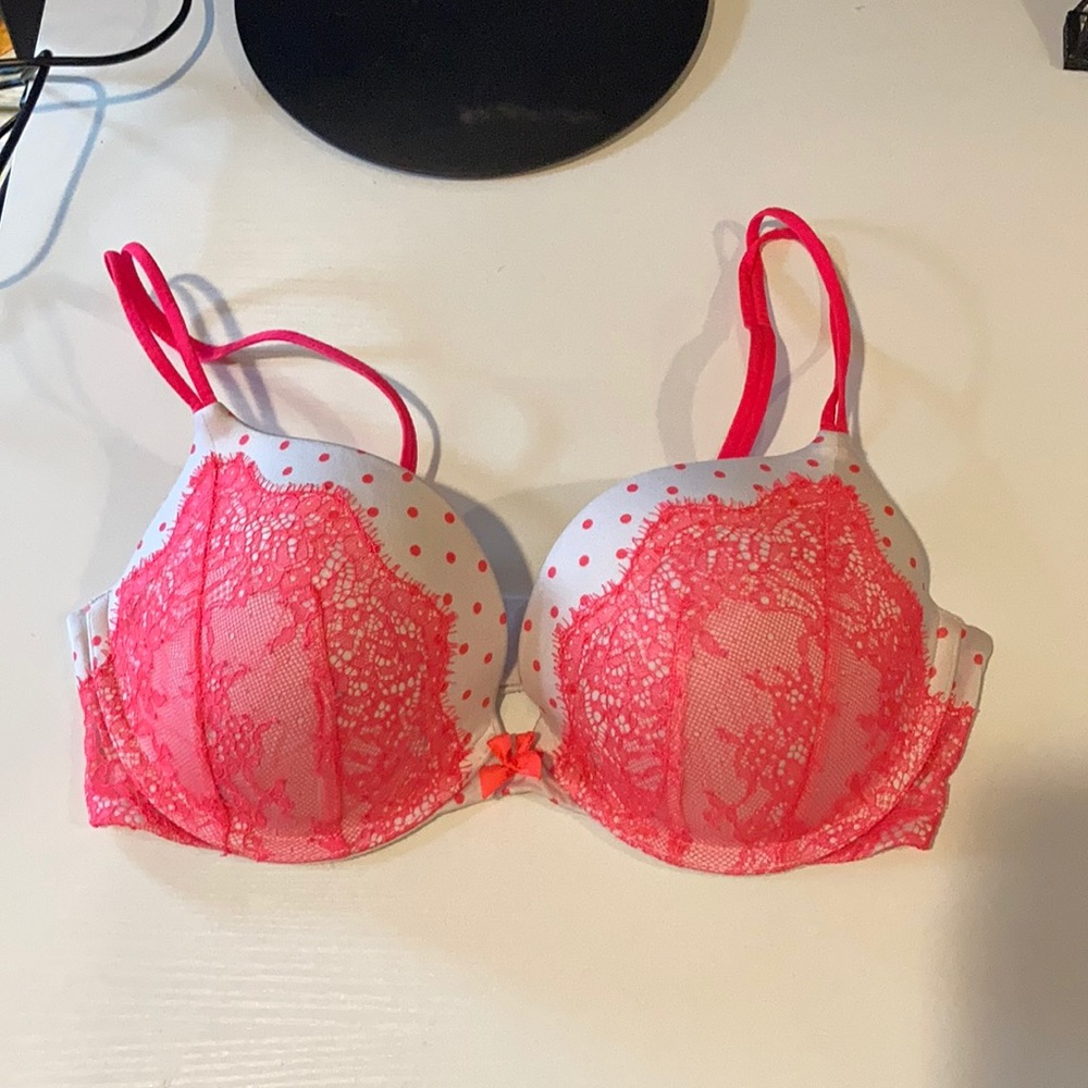 Victoria’s Secret Bra 34 D